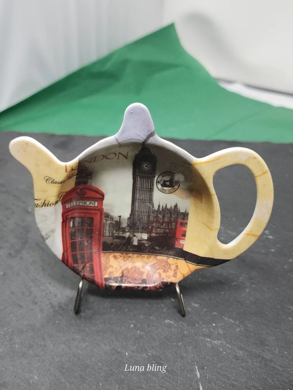 London Red Phone Booth Ceramic Teabag Holder - Unbranded